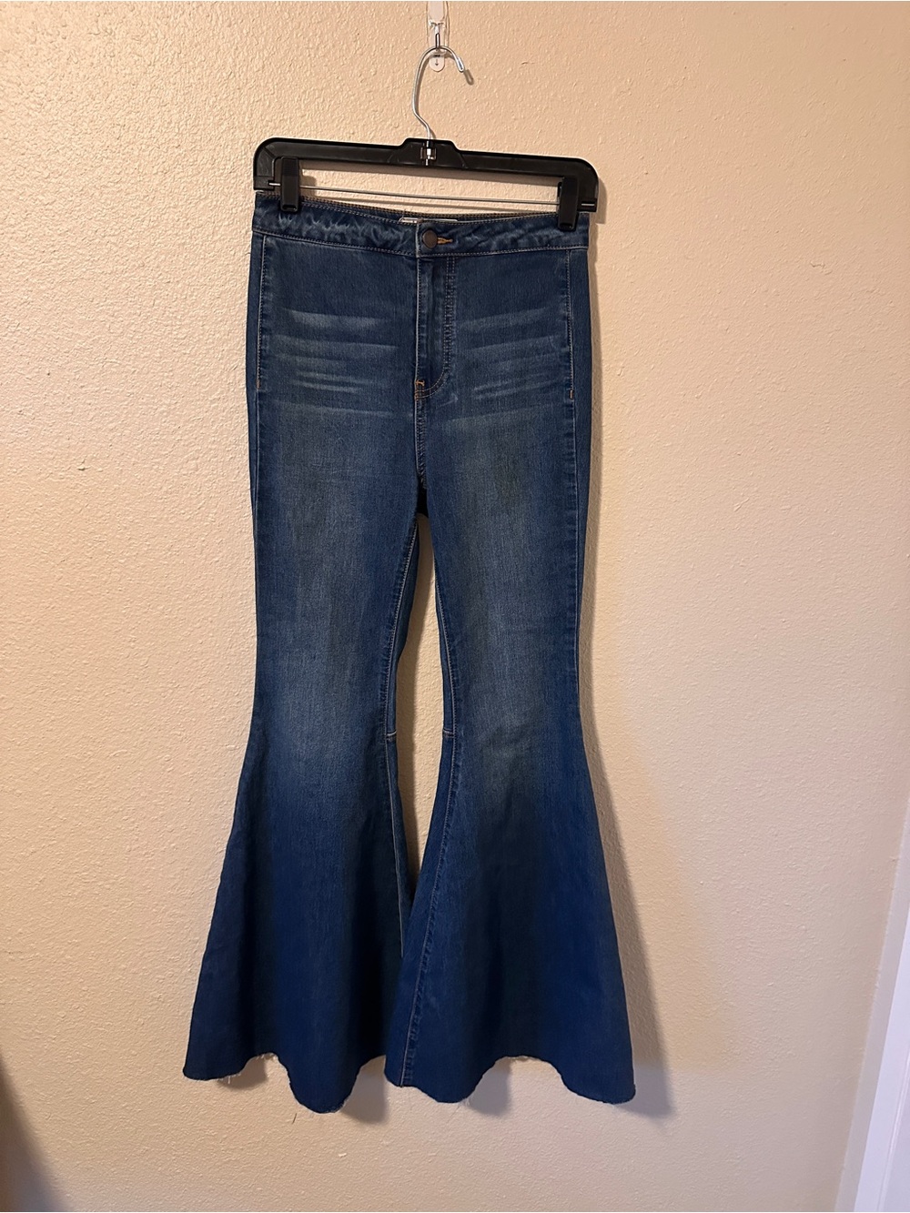 Free People Indigo women’s 26 Flare Jeans high waist bell bottom stain